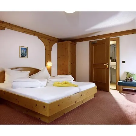 Hotel Alpenhotel Linserhof 3*
