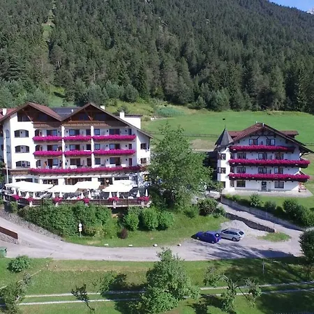 Alpenhotel Linserhof Hotel Imst