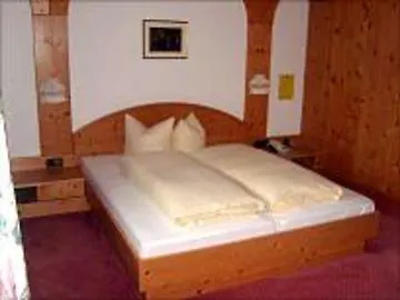 Linserhof فندق امست